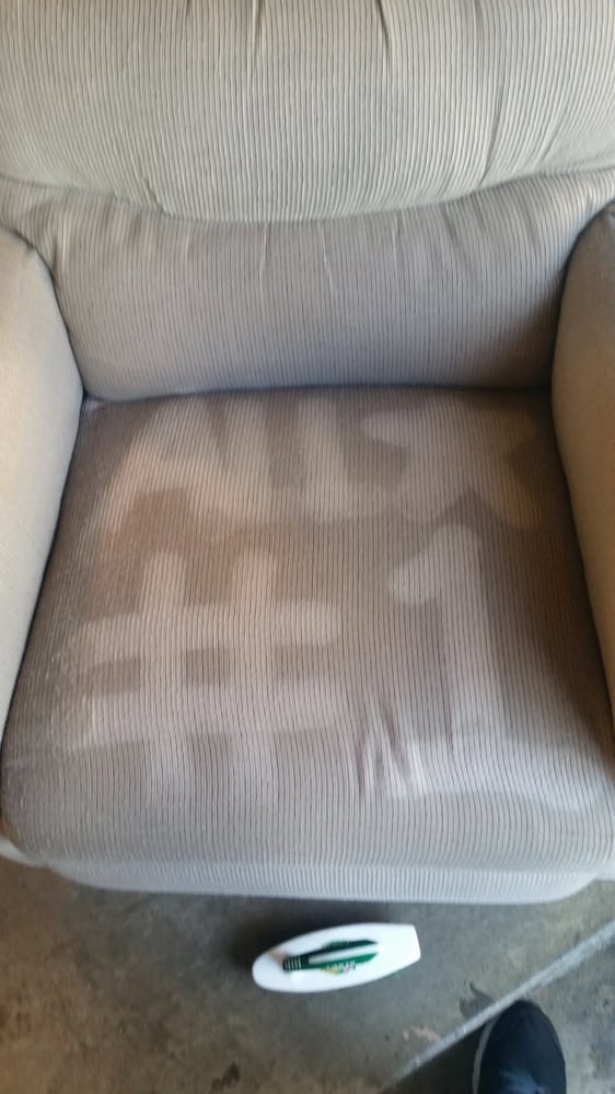 Best-Upholstery-cleaning.jpg